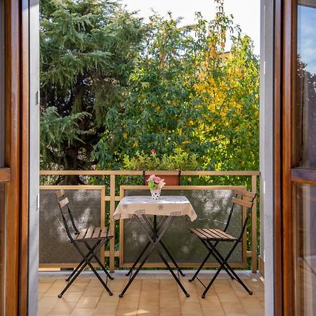 B&B A Casa Di Amici Caserta Buitenkant foto