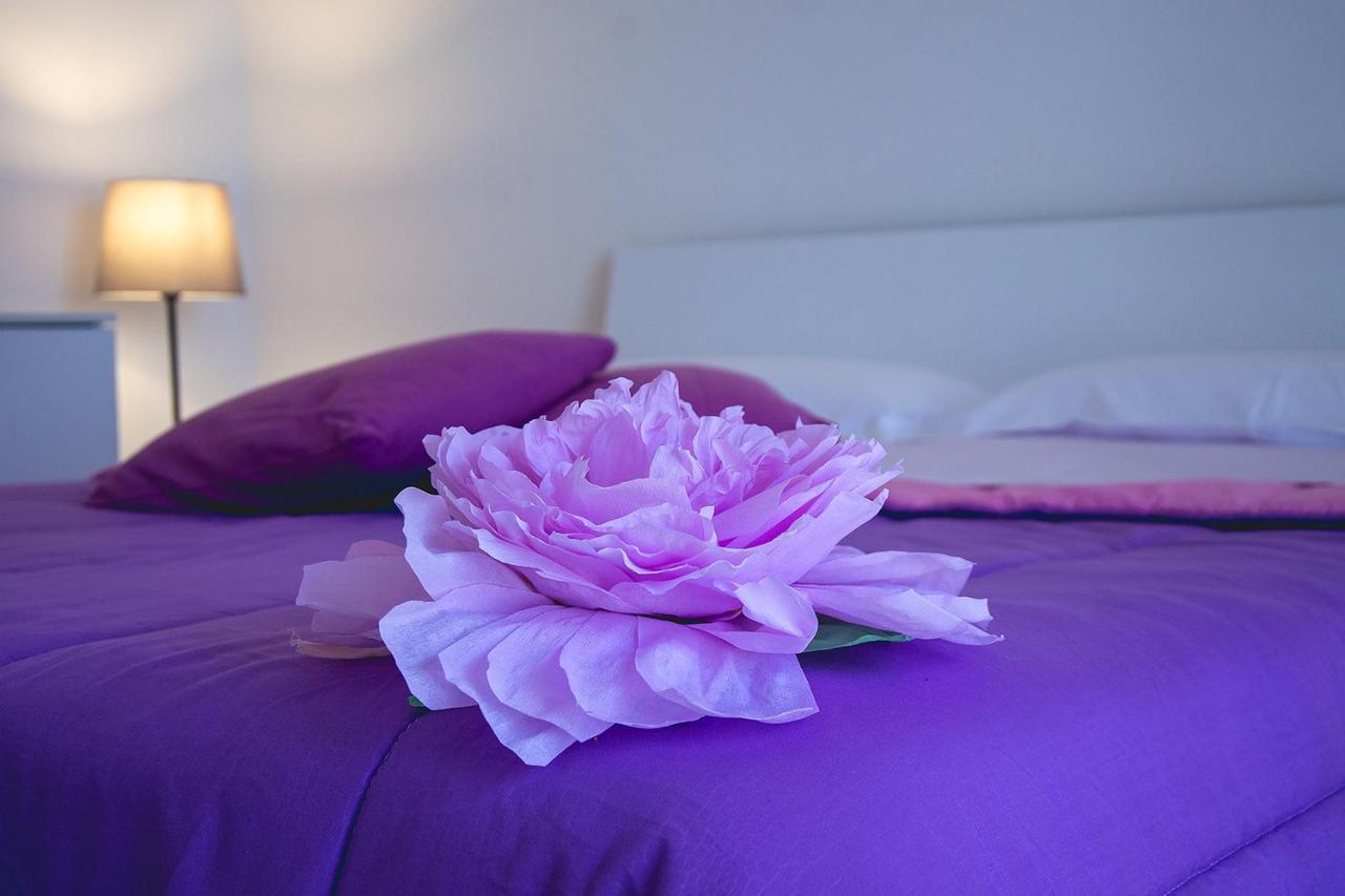 B&B A Casa Di Amici Caserta Buitenkant foto