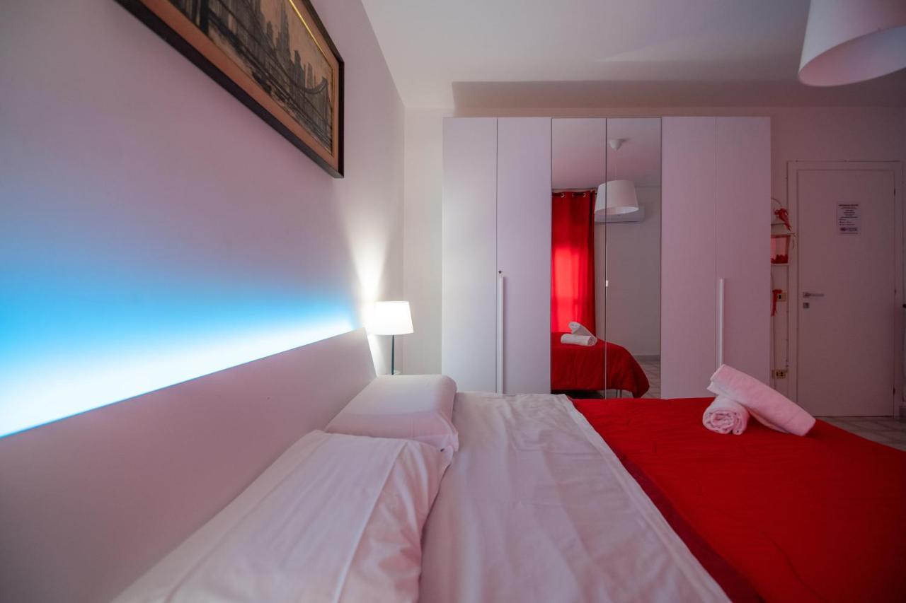 B&B A Casa Di Amici Caserta Buitenkant foto