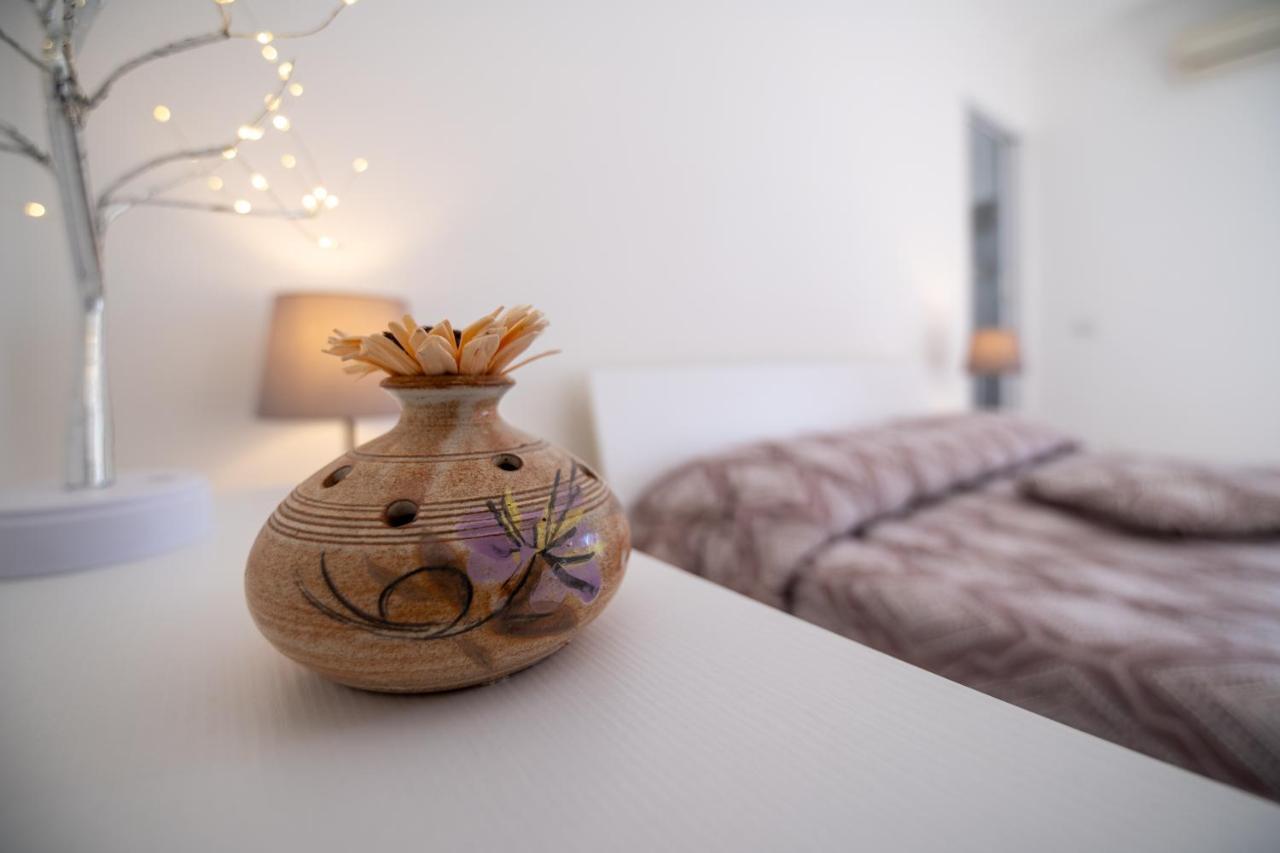 B&B A Casa Di Amici Caserta Buitenkant foto