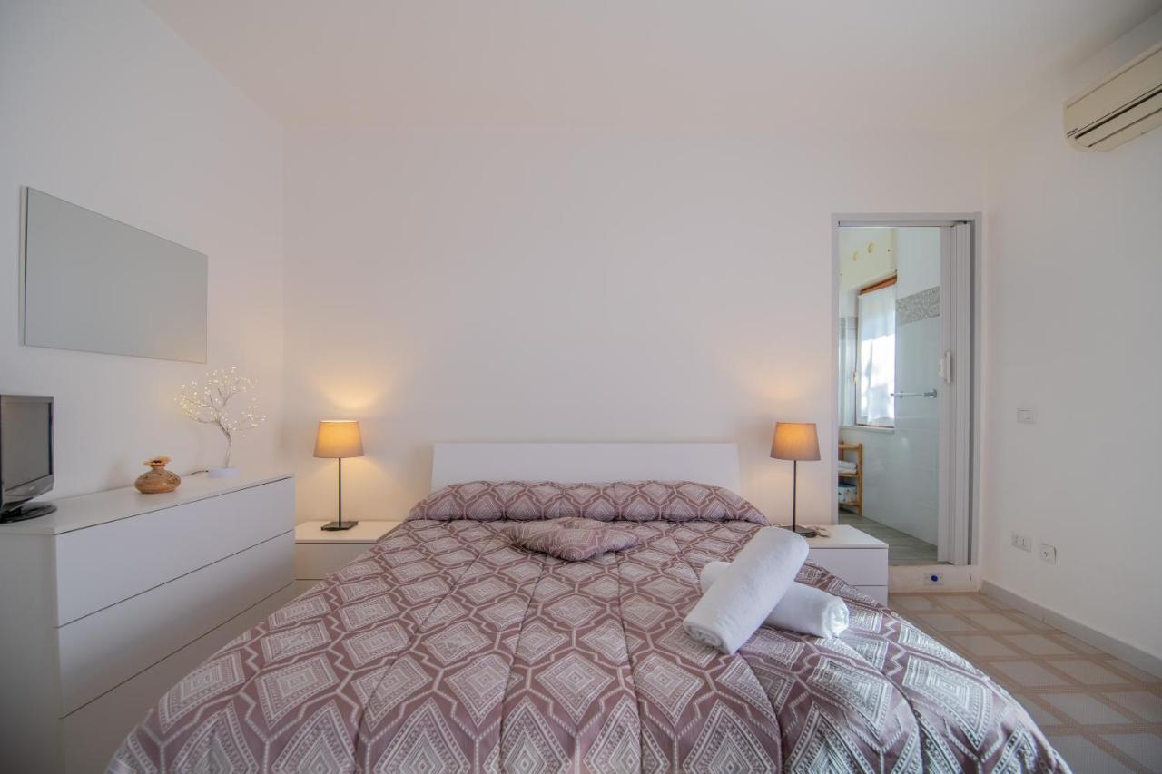 B&B A Casa Di Amici Caserta Buitenkant foto