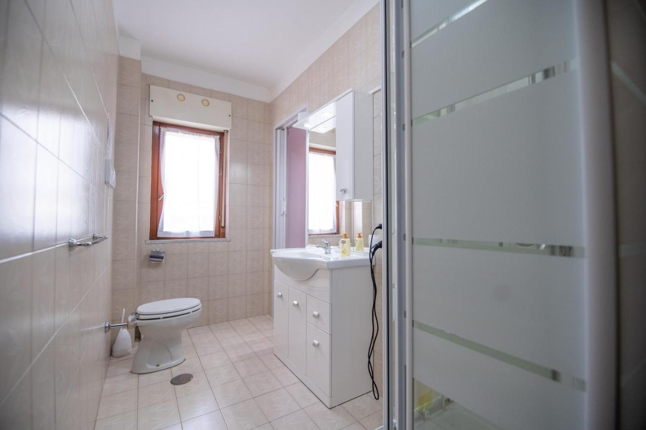 B&B A Casa Di Amici Caserta Buitenkant foto